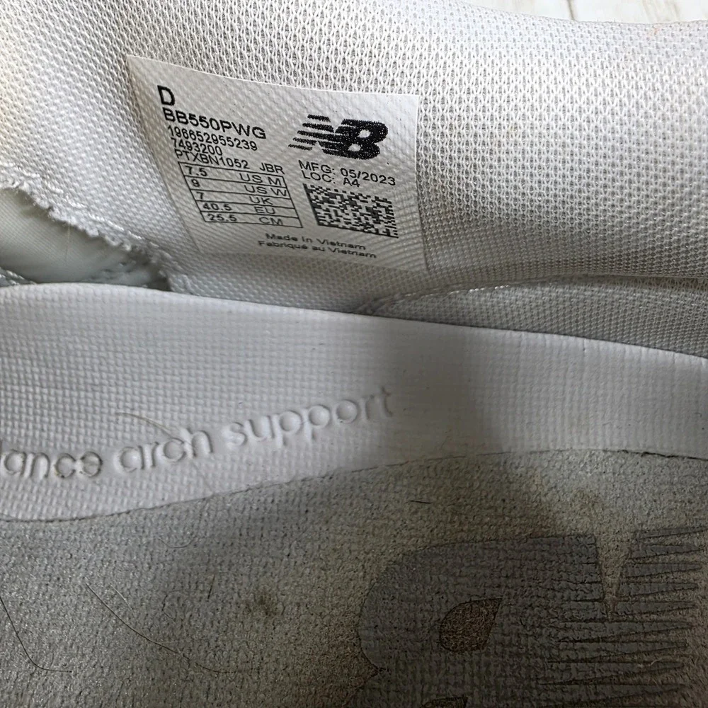 New Balance 550 White Gray Sneakers Shoes BB550PWG‎ Women's Size 7.5 - Picture 8 of 8